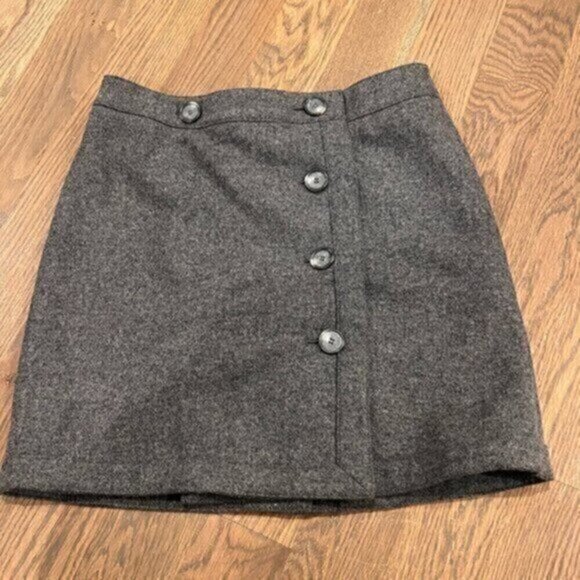 Ann Taylor LOFT Wool Blend Gray Wrap Skirt w/ Side Button Detail SIZE 4 - Picture 1 of 7